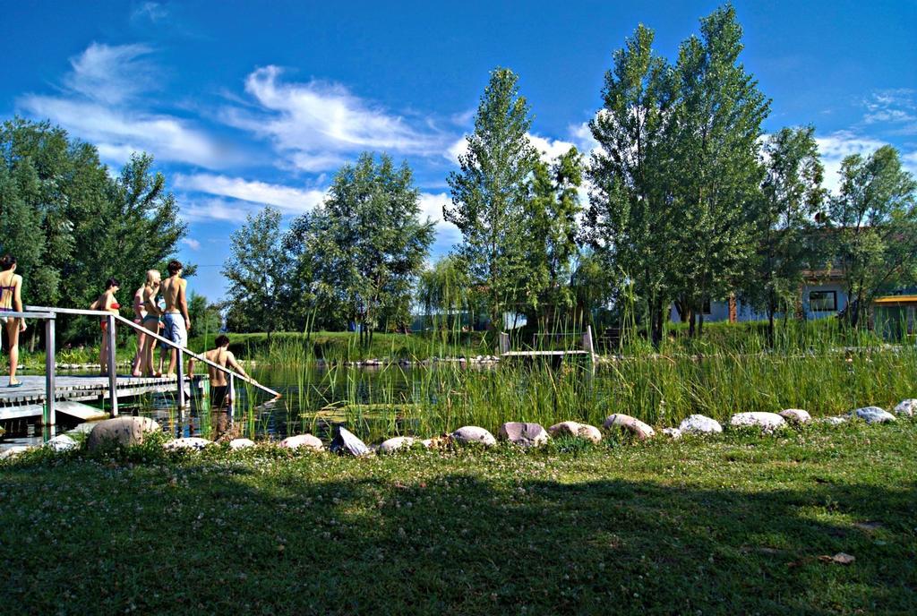 Agriturismo Ai Due Laghi Gambulaga Kültér fotó