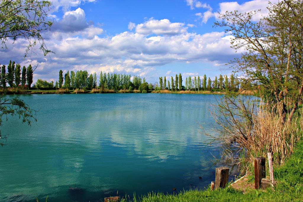 Agriturismo Ai Due Laghi Gambulaga Kültér fotó