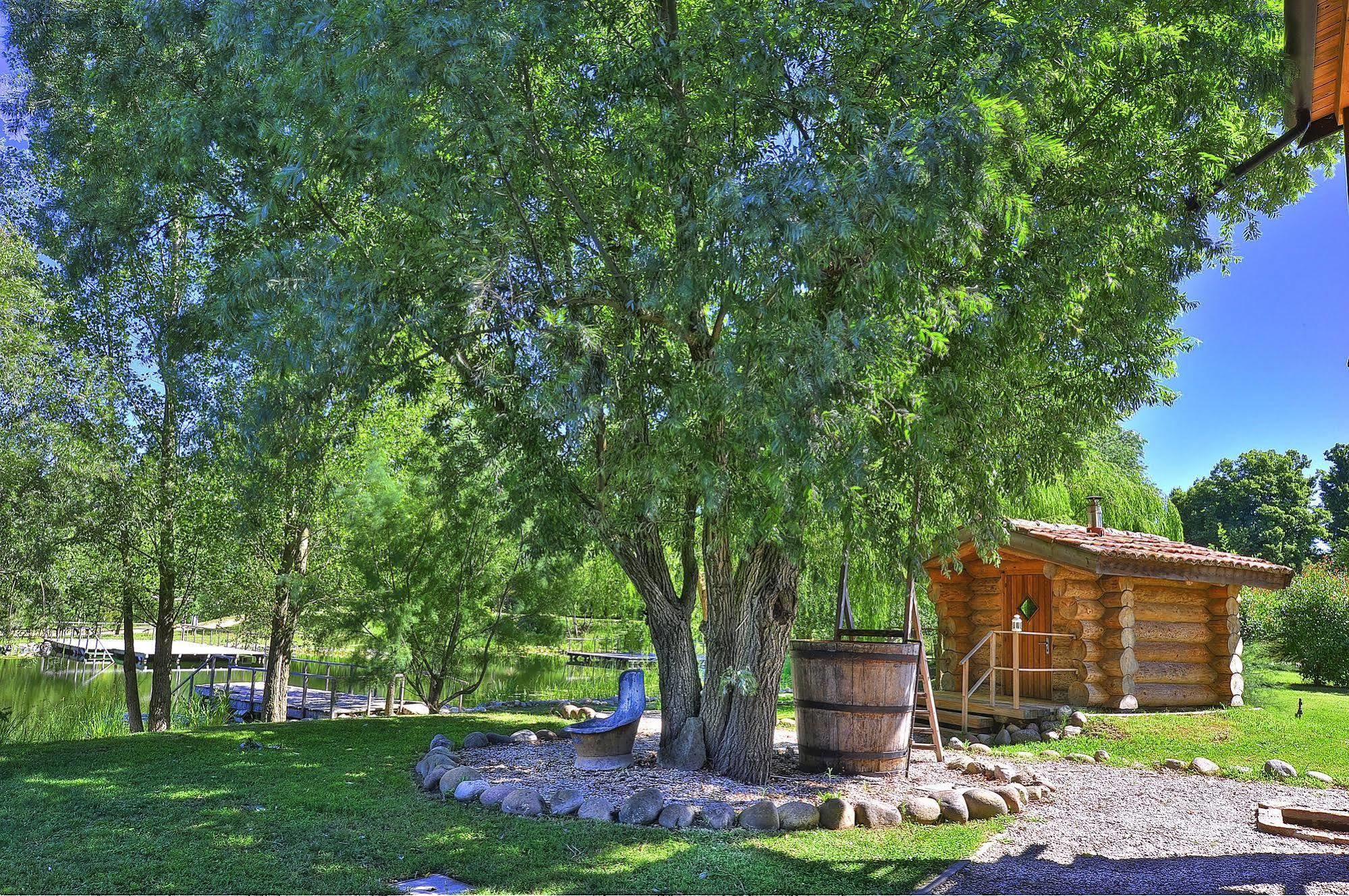 Agriturismo Ai Due Laghi Gambulaga Kültér fotó
